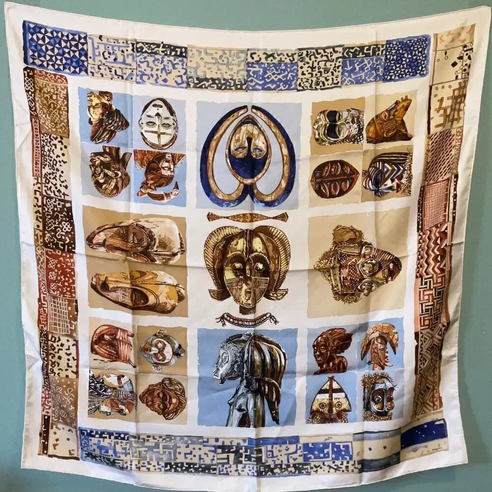 Hermes 100% Silk Scarf Carre Persona by Loic Dubigeon 90cm Square Rare - Picture 16 of 16
